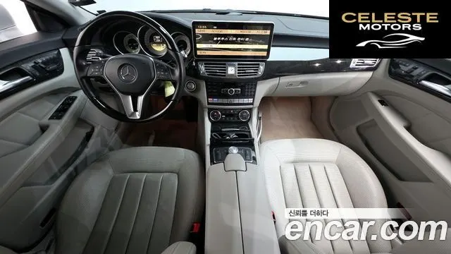 MERCEDES BENZ CLS-Classe W218 CLS350 2012 — photo 7 sur 20