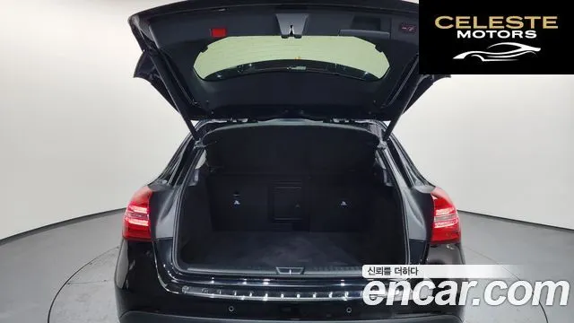 MERCEDES BENZ GLA-Classe X156 GLA220 2018 — photo 20 sur 20