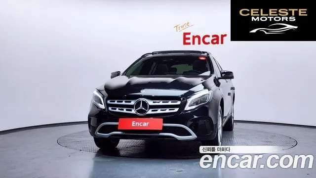 MERCEDES BENZ GLA-Classe X156 GLA220 2018 — photo 3 sur 20
