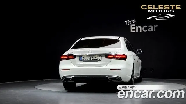 MERCEDES BENZ E-Classe W213 E350 4MATIC Avantgarde 2022 — photo 4 sur 26