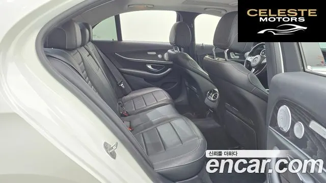 MERCEDES BENZ E-Classe W213 E300 Avantgarde 2018 — photo 12 sur 20