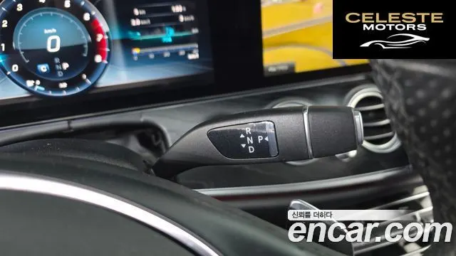 MERCEDES BENZ E-Classe W213 E300 Avantgarde 2018 — photo 9 sur 20