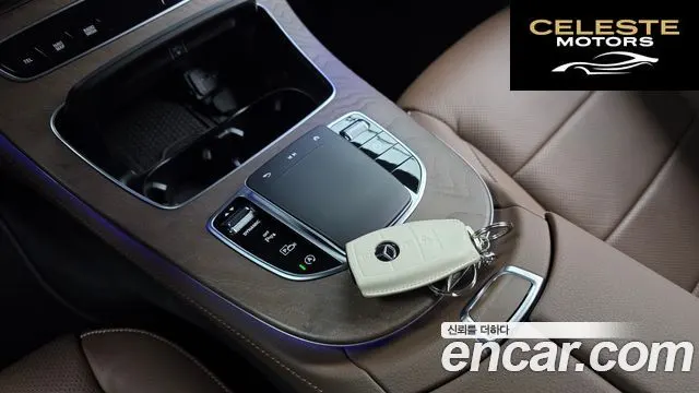 MERCEDES BENZ E-Classe W213 E250 Exclusive 2023 — photo 9 sur 20