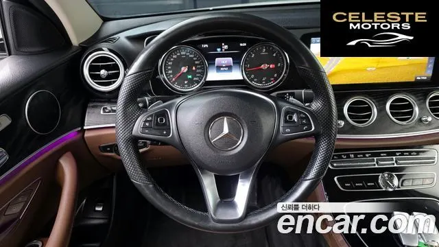 MERCEDES BENZ E-Classe W213 E220d Avantgarde 2017 — photo 15 sur 20