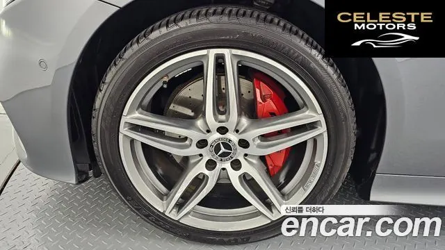 MERCEDES BENZ E-Classe W213 E220d Coupé 2019 — photo 5 sur 20