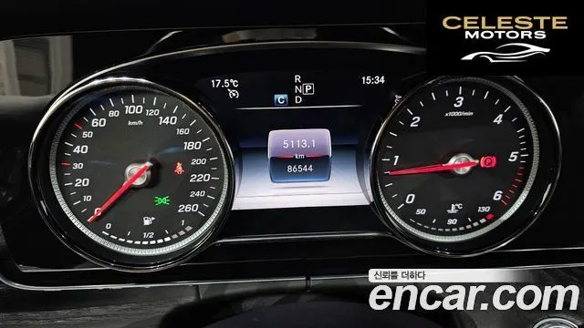 MERCEDES BENZ E-Classe W213 E220d Coupé 2019 — photo 8 sur 20
