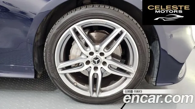 MERCEDES BENZ E-Classe W213 E220d Coupé 2018 — photo 5 sur 20