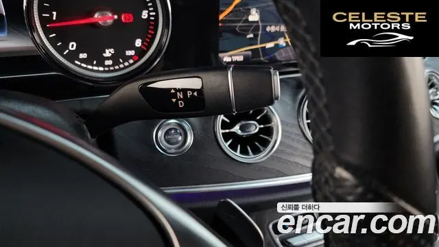 MERCEDES BENZ E-Classe W213 E220d Coupé 2018 — photo 9 sur 20