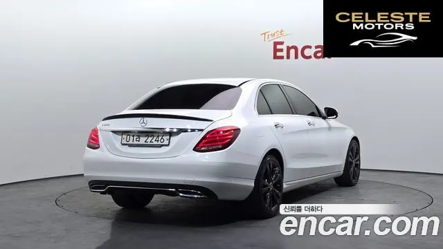 MERCEDES BENZ C-Classe W205 C200 Avantgarde 2018 — photo 2 sur 20