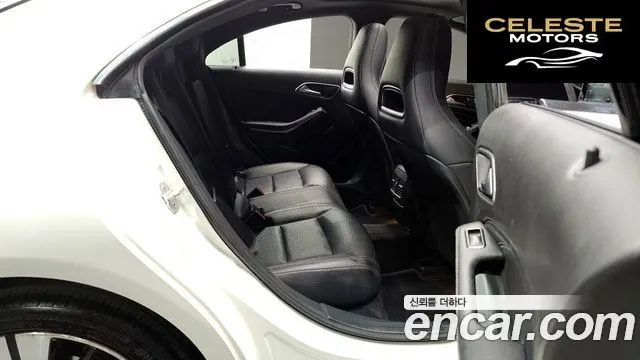 MERCEDES BENZ CLA-Classe C117 CLA250 4MATIC 2018 — photo 12 sur 26