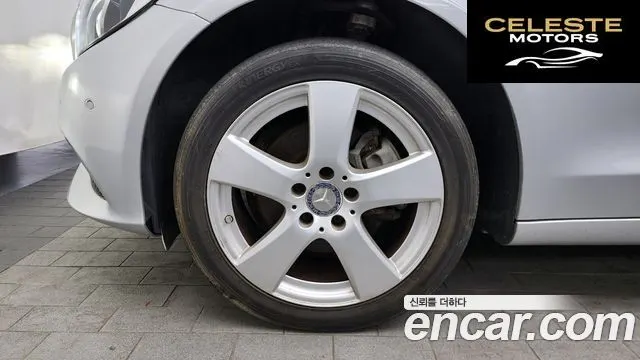 MERCEDES BENZ C-Classe W205 C200 2016 — photo 5 sur 20