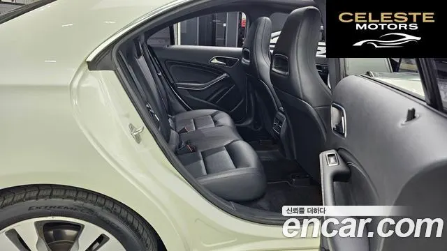MERCEDES BENZ CLA-Classe C117 CLA200 CDI 2014 — photo 12 sur 26