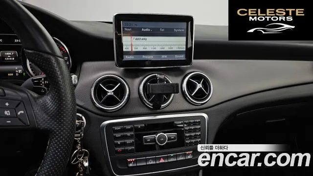 MERCEDES BENZ CLA-Classe C117 CLA200 CDI 2014 — photo 14 sur 26