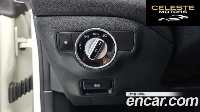 MERCEDES BENZ CLA-Classe C117 CLA200 CDI 2014 — photo 17 sur 26