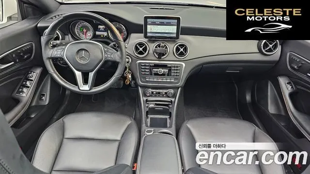 MERCEDES BENZ CLA-Classe C117 CLA200 CDI 2014 — photo 24 sur 26