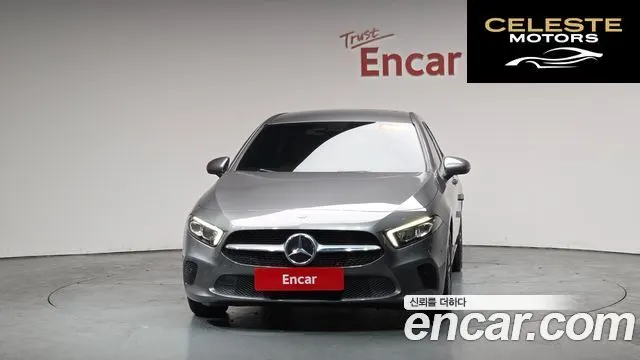 MERCEDES BENZ A-Classe W177 A220 Berline 2021 — photo 2 sur 20