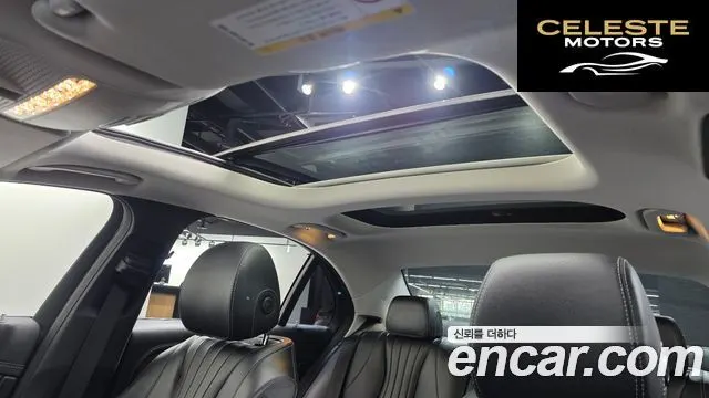 MERCEDES BENZ E-Classe W213 E220d 4MATIC Exclusive 2019 — photo 18 sur 20