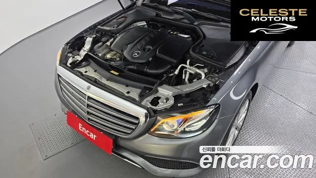 MERCEDES BENZ E-Classe W213 E220d 4MATIC Exclusive 2019 — photo 6 sur 20