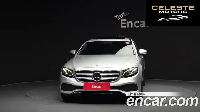 MERCEDES BENZ E-Classe W213 E220d Avantgarde 2020 — photo 3 sur 20