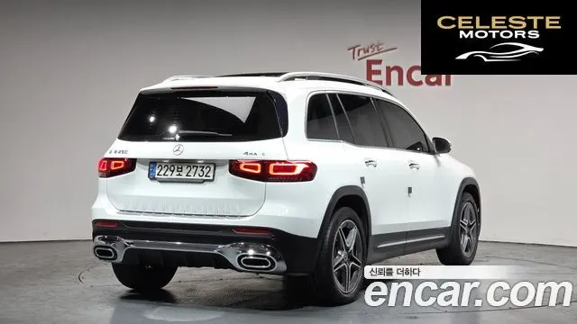 MERCEDES BENZ GLB-Classe X247 GLB250 4MATIC 2021 — photo 1 sur 20
