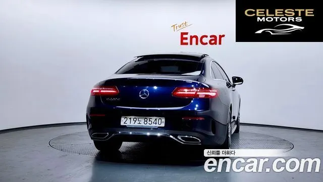 MERCEDES BENZ E-Classe W213 E220d Coupé 2018 — photo 4 sur 20