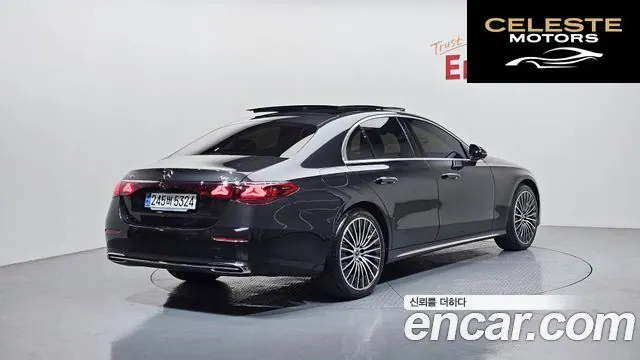 MERCEDES BENZ E-Classe W214 E450 4MATIC Exclusive 2024 — photo 2 sur 20
