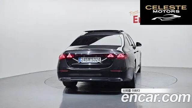 MERCEDES BENZ E-Classe W214 E450 4MATIC Exclusive 2024 — photo 4 sur 20