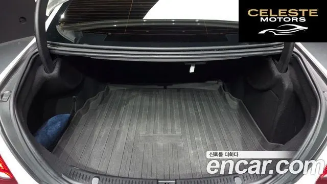 MERCEDES BENZ E-Classe W213 E220d 4MATIC Avantgarde 2017 — photo 20 sur 20