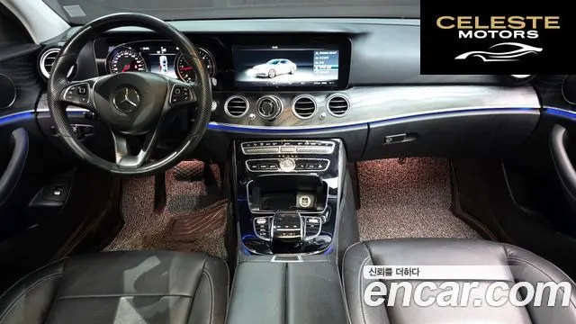 MERCEDES BENZ E-Classe W213 E220d 4MATIC Avantgarde 2017 — photo 7 sur 20