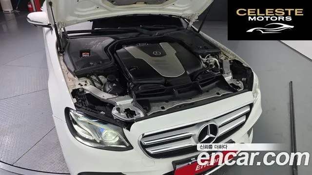 MERCEDES BENZ E-Classe W213 E350d 2017 — photo 6 sur 20