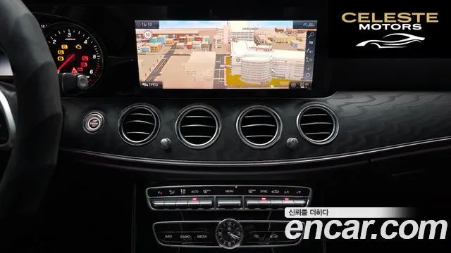 MERCEDES BENZ E-Classe W213 E220d Avantgarde 2020 — photo 14 sur 20