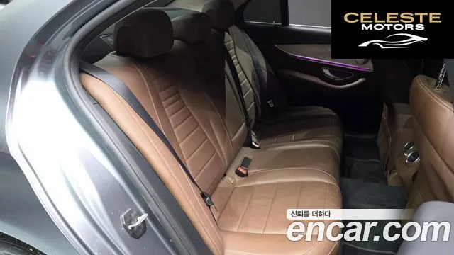 MERCEDES BENZ E-Classe W213 E300 Avantgarde 2019 — photo 12 sur 20