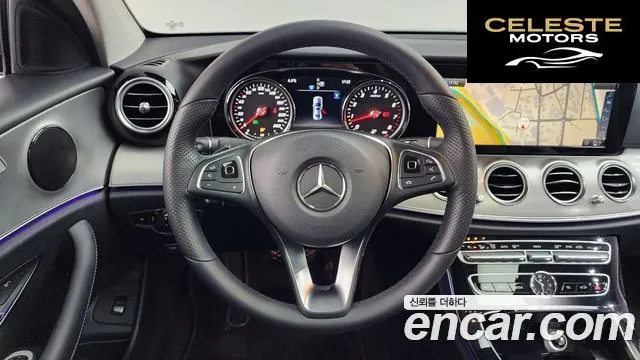 MERCEDES BENZ E-Classe W213 E200 Avantgarde 2018 — photo 13 sur 26