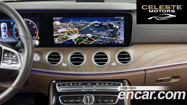 MERCEDES BENZ E-Classe W213 E300 Exclusive 2019 — photo 14 sur 26