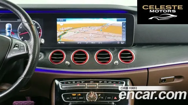 MERCEDES BENZ E-Classe W213 E300 Avantgarde 2017 — photo 14 sur 20