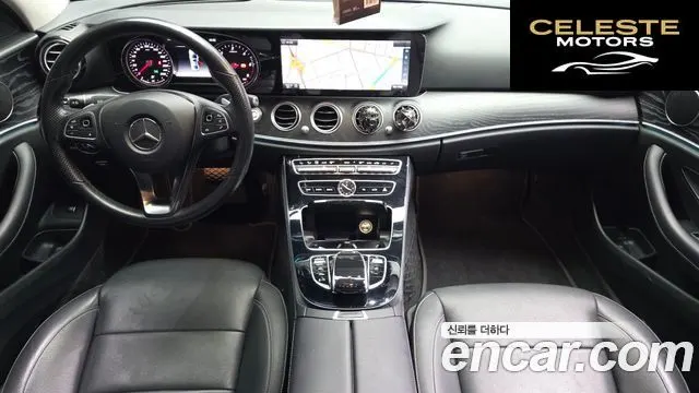 MERCEDES BENZ E-Classe W213 E220d 4MATIC Avantgarde 2017 — photo 7 sur 20