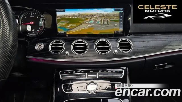 MERCEDES BENZ E-Classe W213 E220d 4MATIC Avantgarde 2018 — photo 14 sur 20
