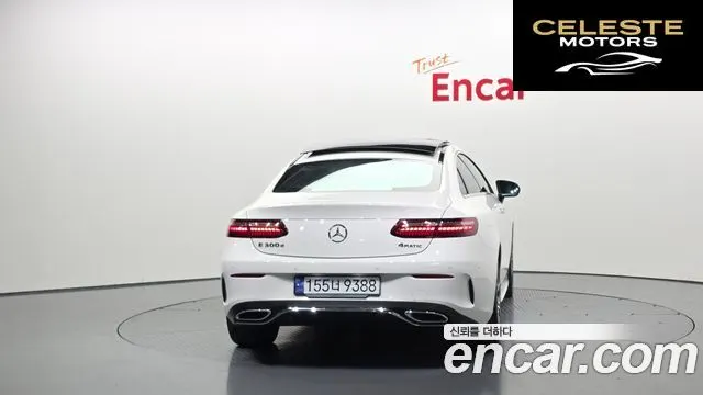MERCEDES BENZ E-Classe W213 E300d 4MATIC Coupé 2023 — photo 4 sur 20