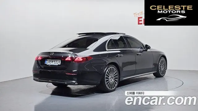MERCEDES BENZ E-Classe W214 E450 4MATIC Exclusive 2024 — photo 2 sur 20