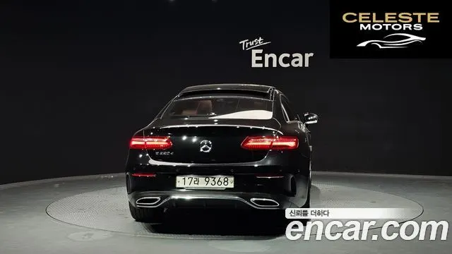 MERCEDES BENZ E-Classe W213 E220d Coupé 2017 — photo 4 sur 20