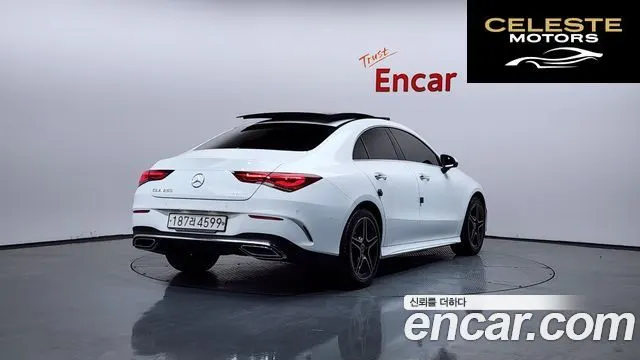 MERCEDES BENZ CLA-Classe C118 CLA250 4MATIC 2023 — photo 1 sur 20