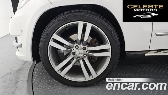 MERCEDES BENZ GLK-Classe X204 GLK220 CDI Premium 2013 — photo 5 sur 26