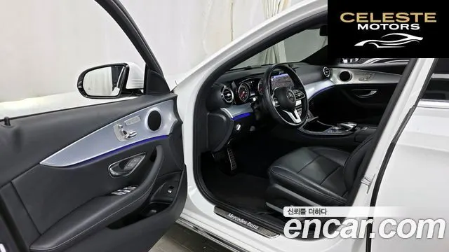 MERCEDES BENZ E-Classe W213 E250 Avantgarde 2020 — photo 10 sur 20