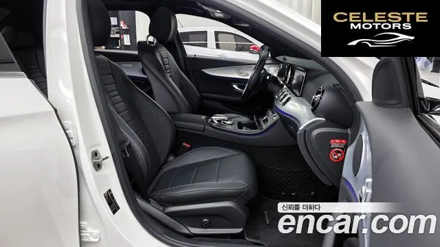 MERCEDES BENZ E-Classe W213 E250 Avantgarde 2020 — photo 11 sur 20
