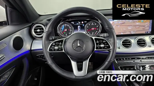 MERCEDES BENZ E-Classe W213 E250 Avantgarde 2020 — photo 13 sur 20