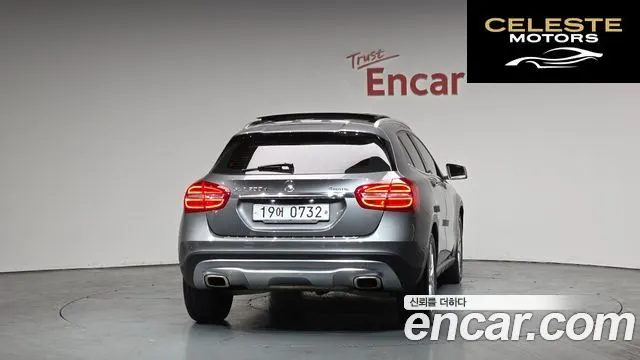 MERCEDES BENZ GLA-Classe X156 GLA200 d 4MATIC 2016 — photo 4 sur 20