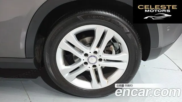 MERCEDES BENZ GLA-Classe X156 GLA200 d 4MATIC 2016 — photo 5 sur 20