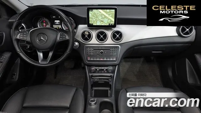MERCEDES BENZ GLA-Classe X156 GLA200 d 4MATIC 2016 — photo 7 sur 20