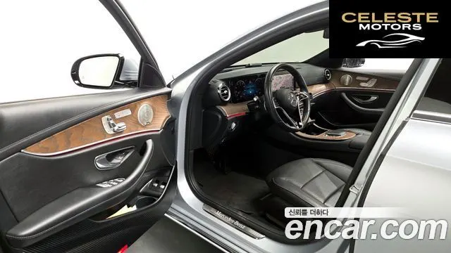 MERCEDES BENZ E-Classe W213 E300e 4MATIC Exclusive 2021 — photo 10 sur 20