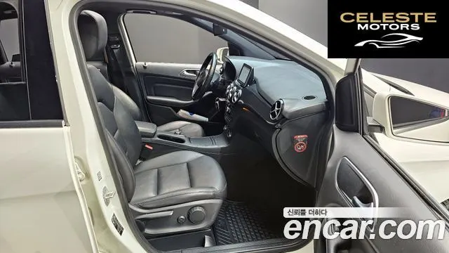 MERCEDES BENZ B-Classe W246 B200 CDI 2015 — photo 11 sur 26